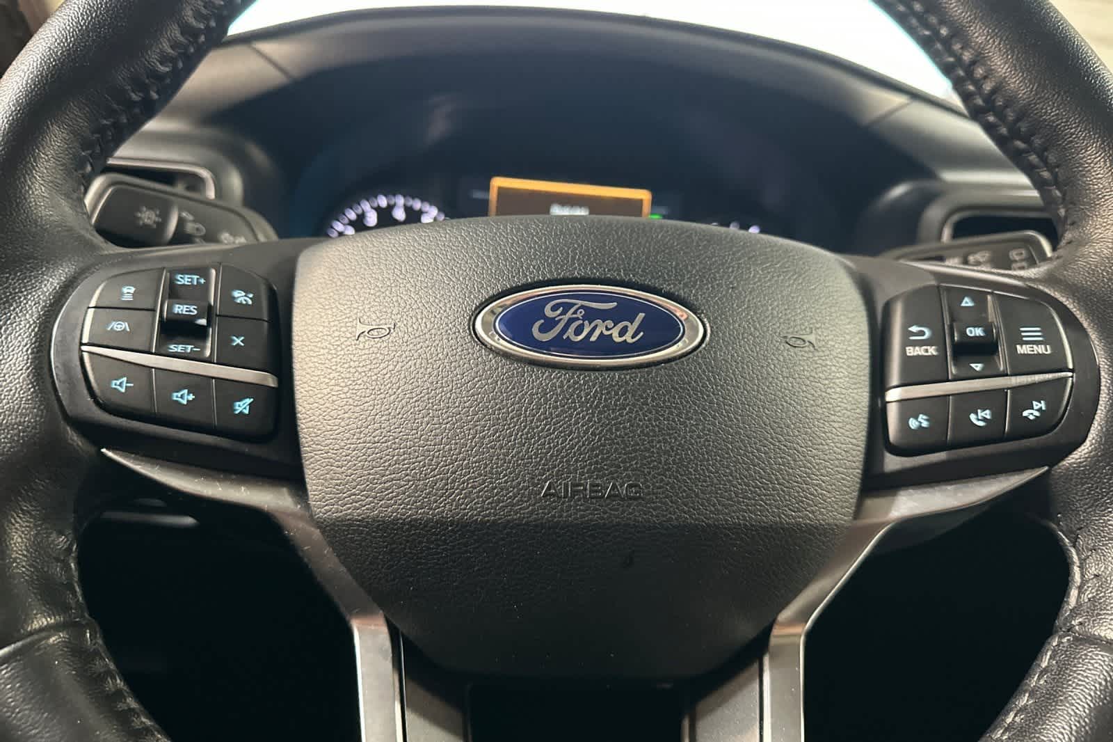 Thumbnail: 2020 Ford Explorer - 27