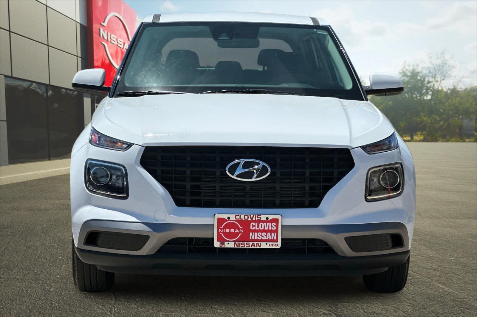 Thumbnail: 2021 Hyundai Venue - 11