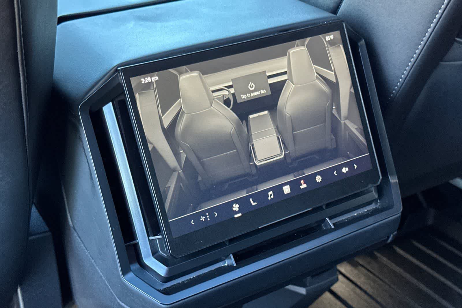 Thumbnail: 2024 Tesla Cybertruck - 15