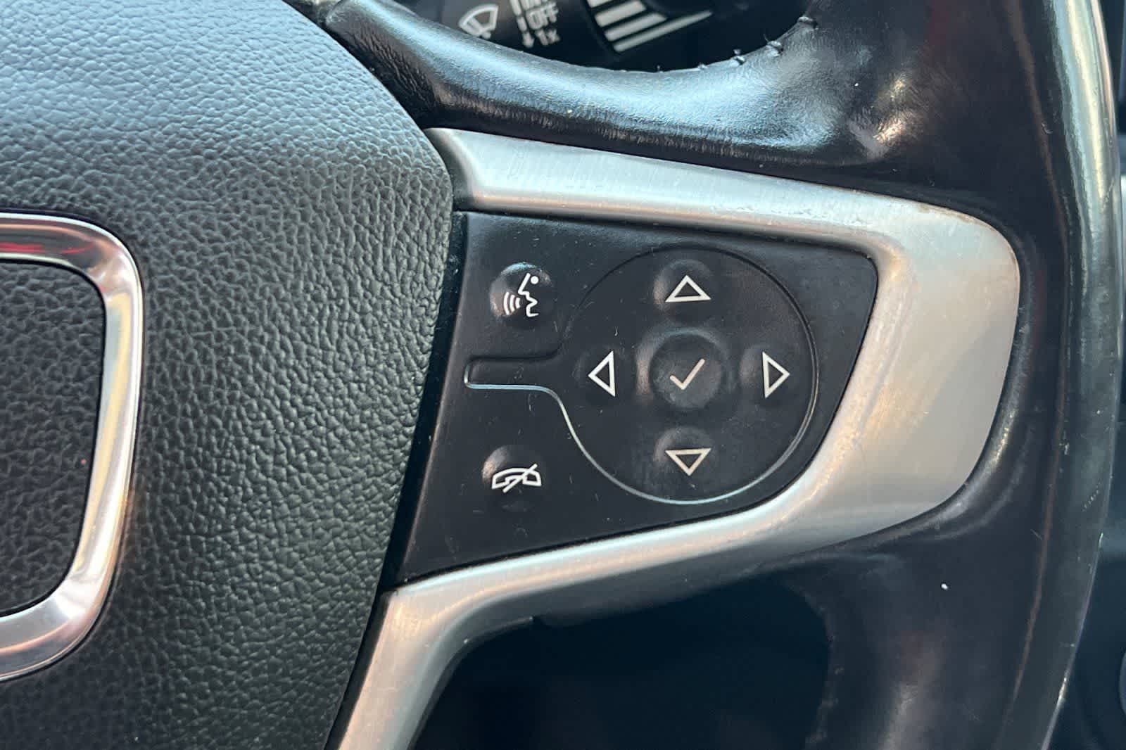 Thumbnail: 2018 GMC Terrain - 31