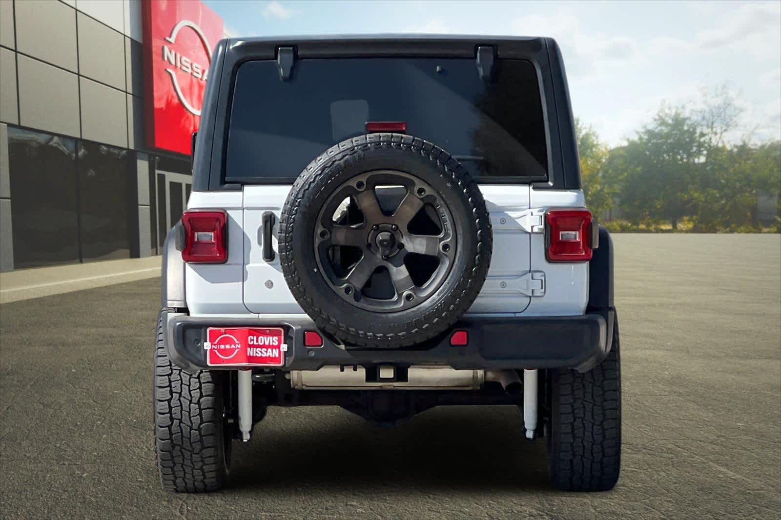 Thumbnail: 2019 Jeep Wrangler - 8