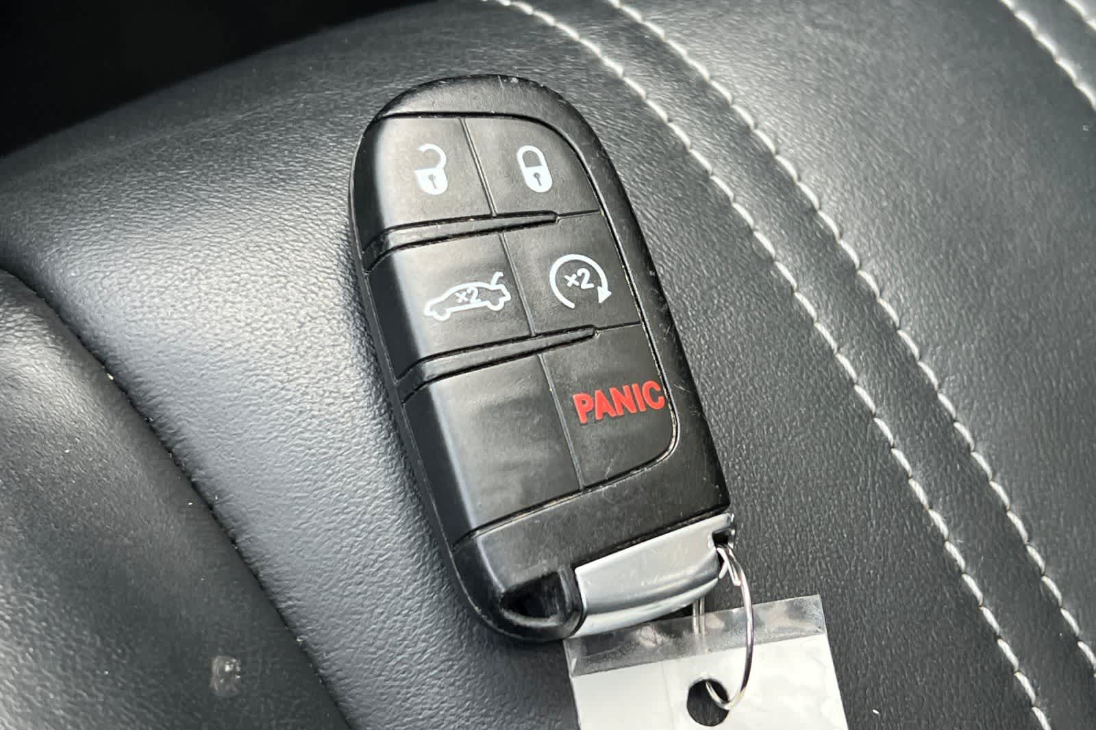 Thumbnail: 2023 Chrysler 300 - 27