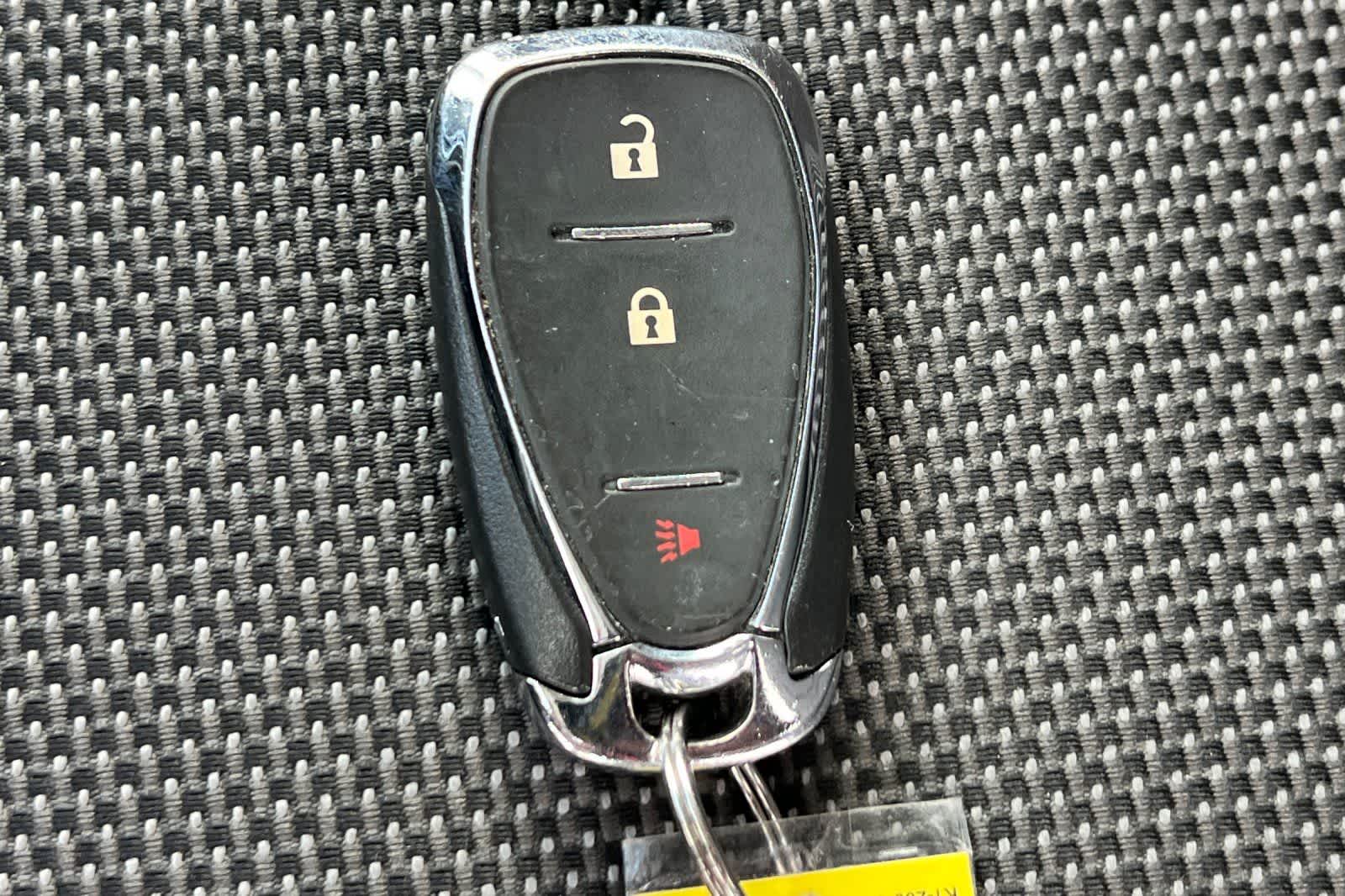 Thumbnail: 2018 Chevrolet Traverse - 29