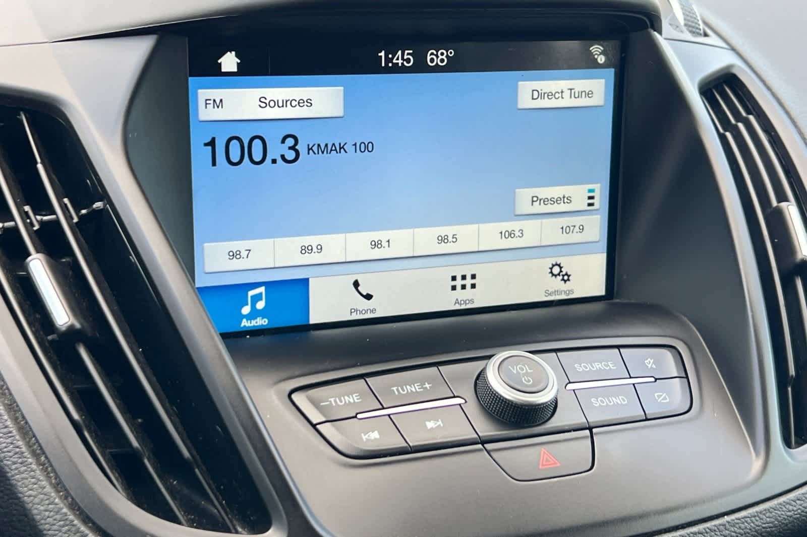 Thumbnail: 2019 Ford Escape - 22