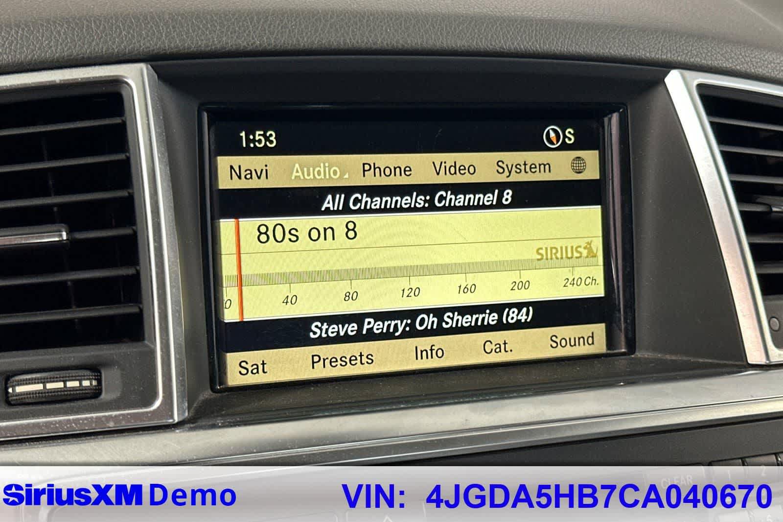 Thumbnail: 2012 Mercedes-Benz M-Class - 29