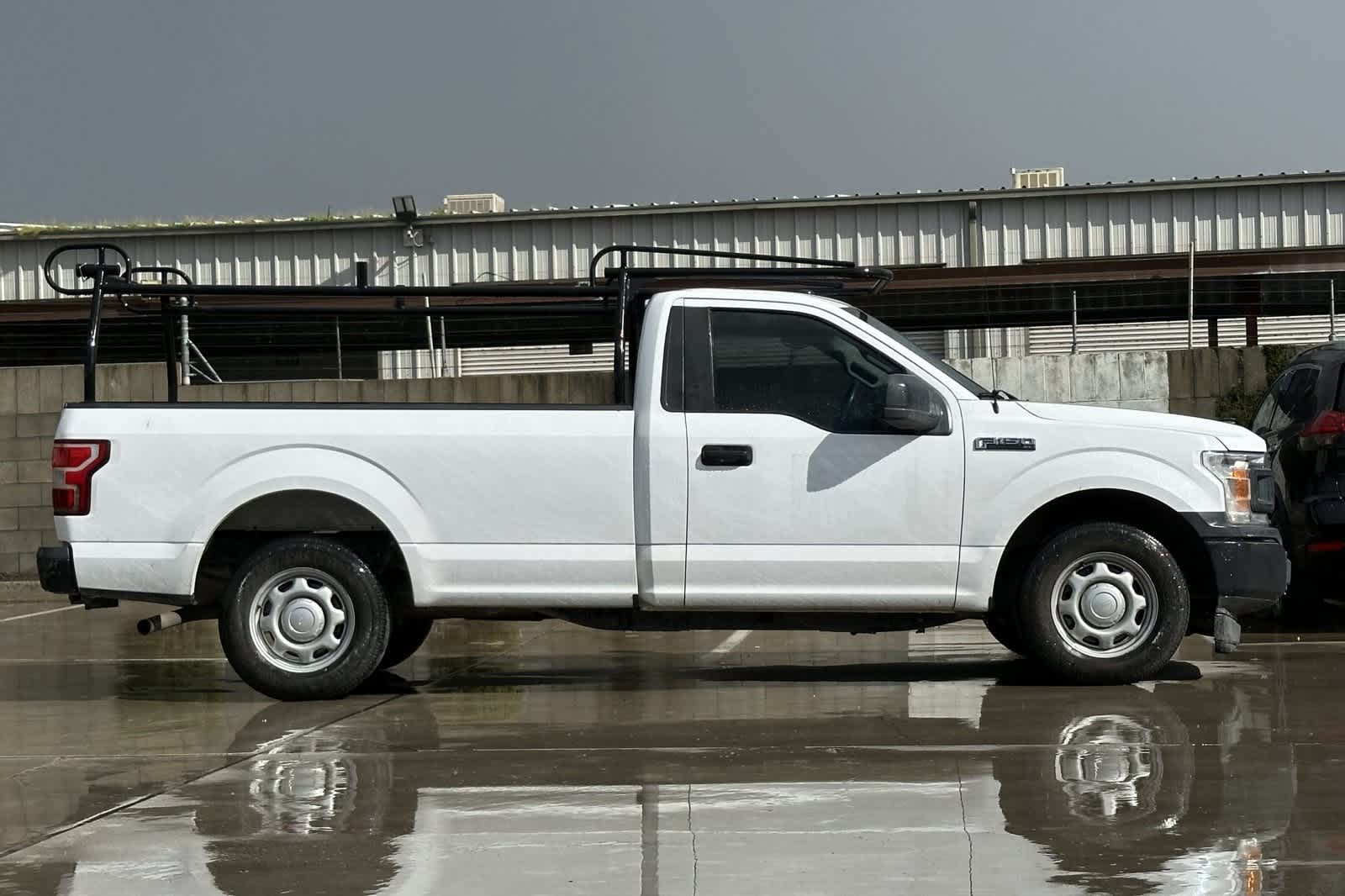 Thumbnail: 2018 Ford F-150 - 9