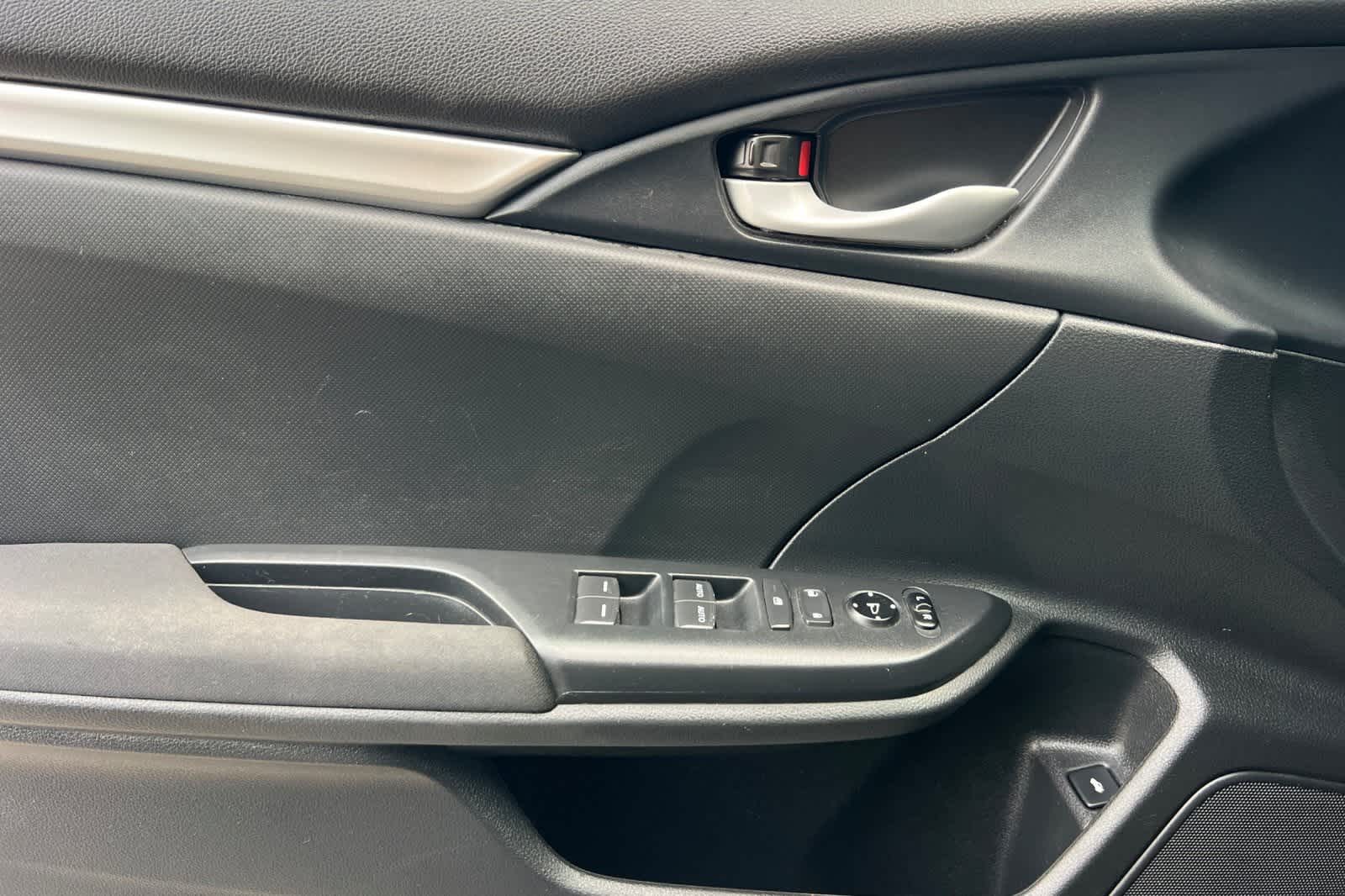 Thumbnail: 2020 Honda Civic - 13