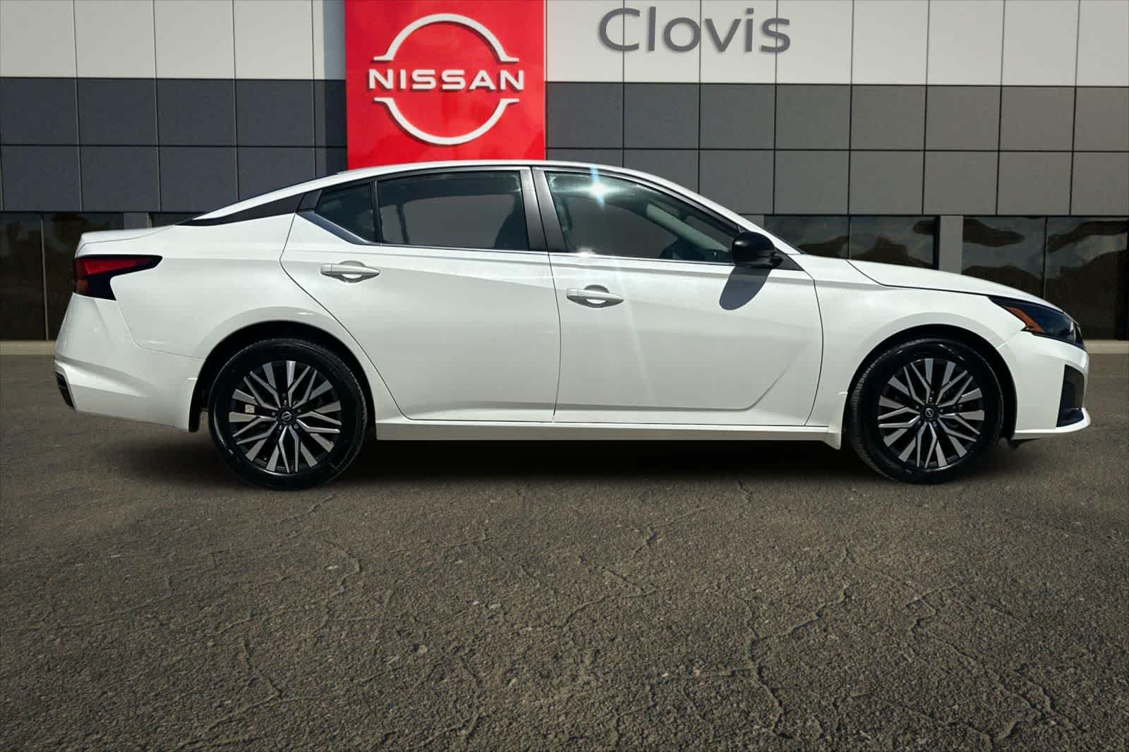 Thumbnail: 2026 Nissan Altima - 9