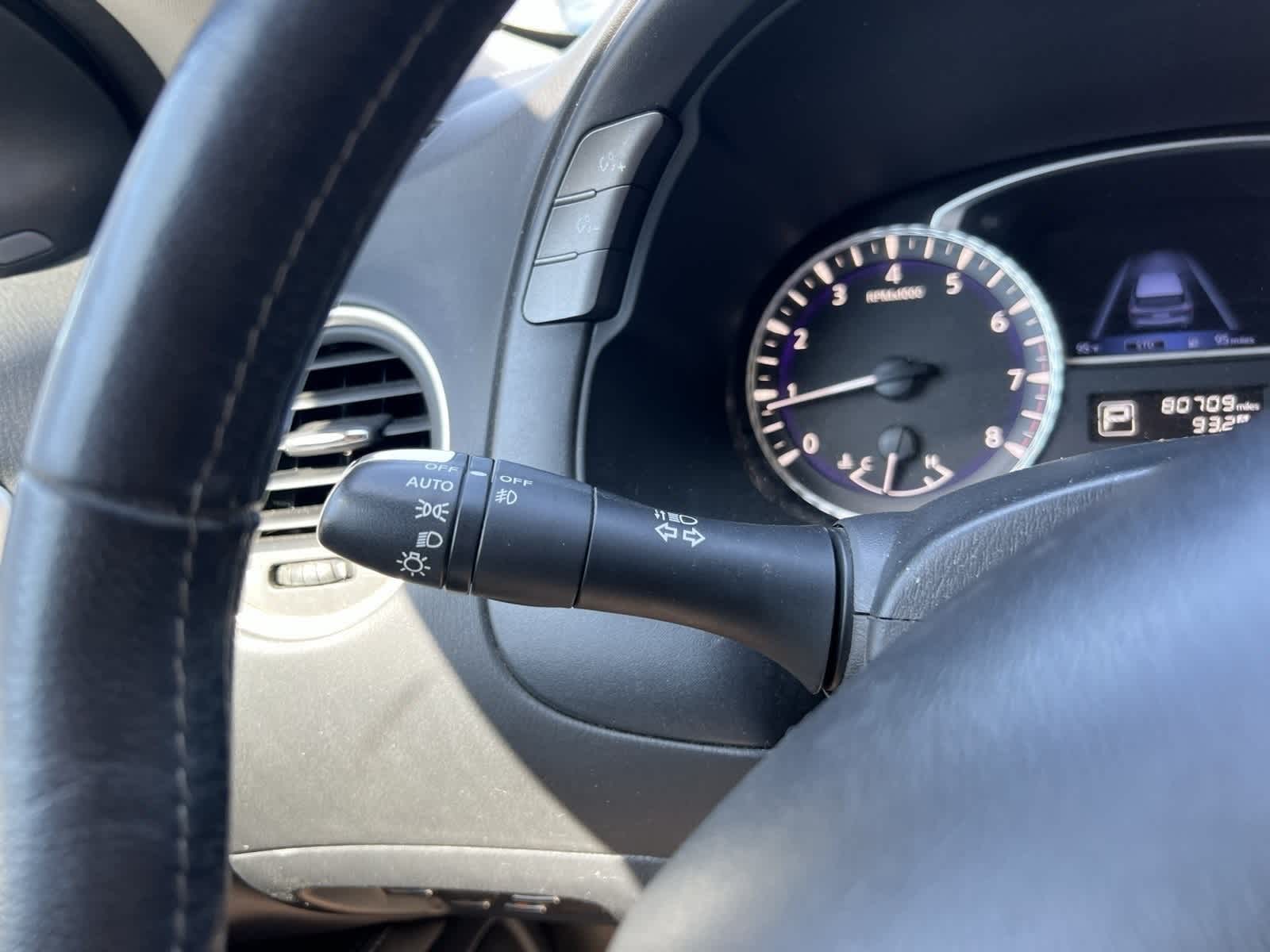 2017 INFINITI QX60  16