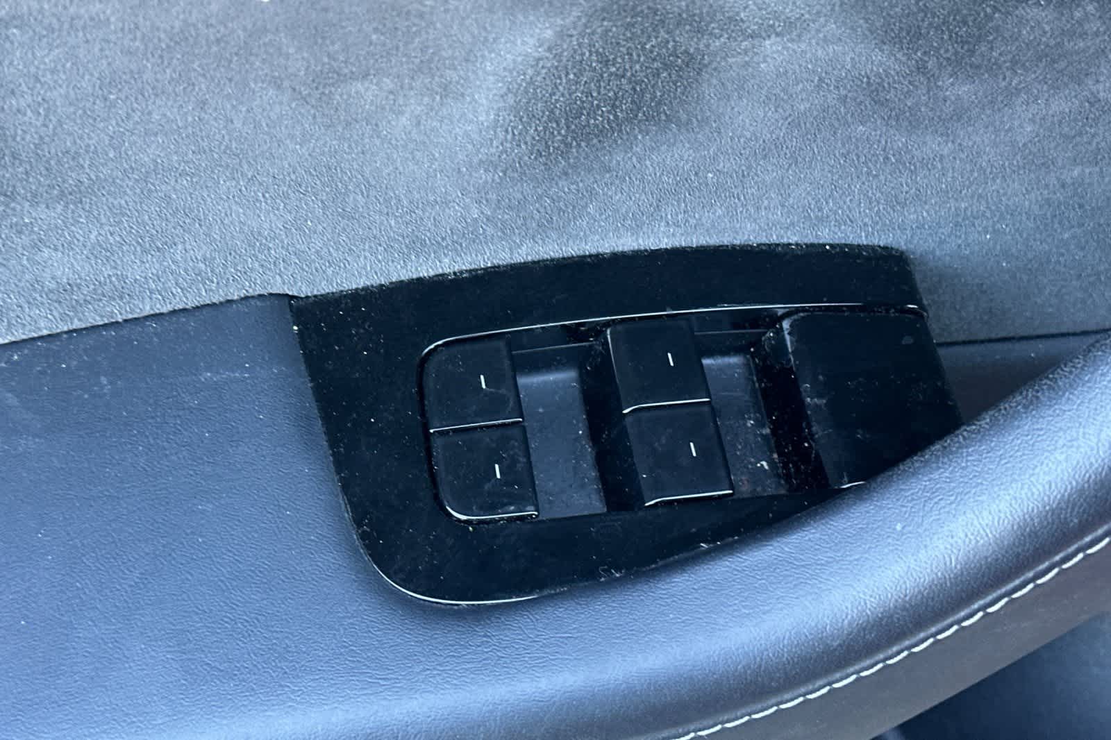 Thumbnail: 2019 Tesla Model 3 - 16