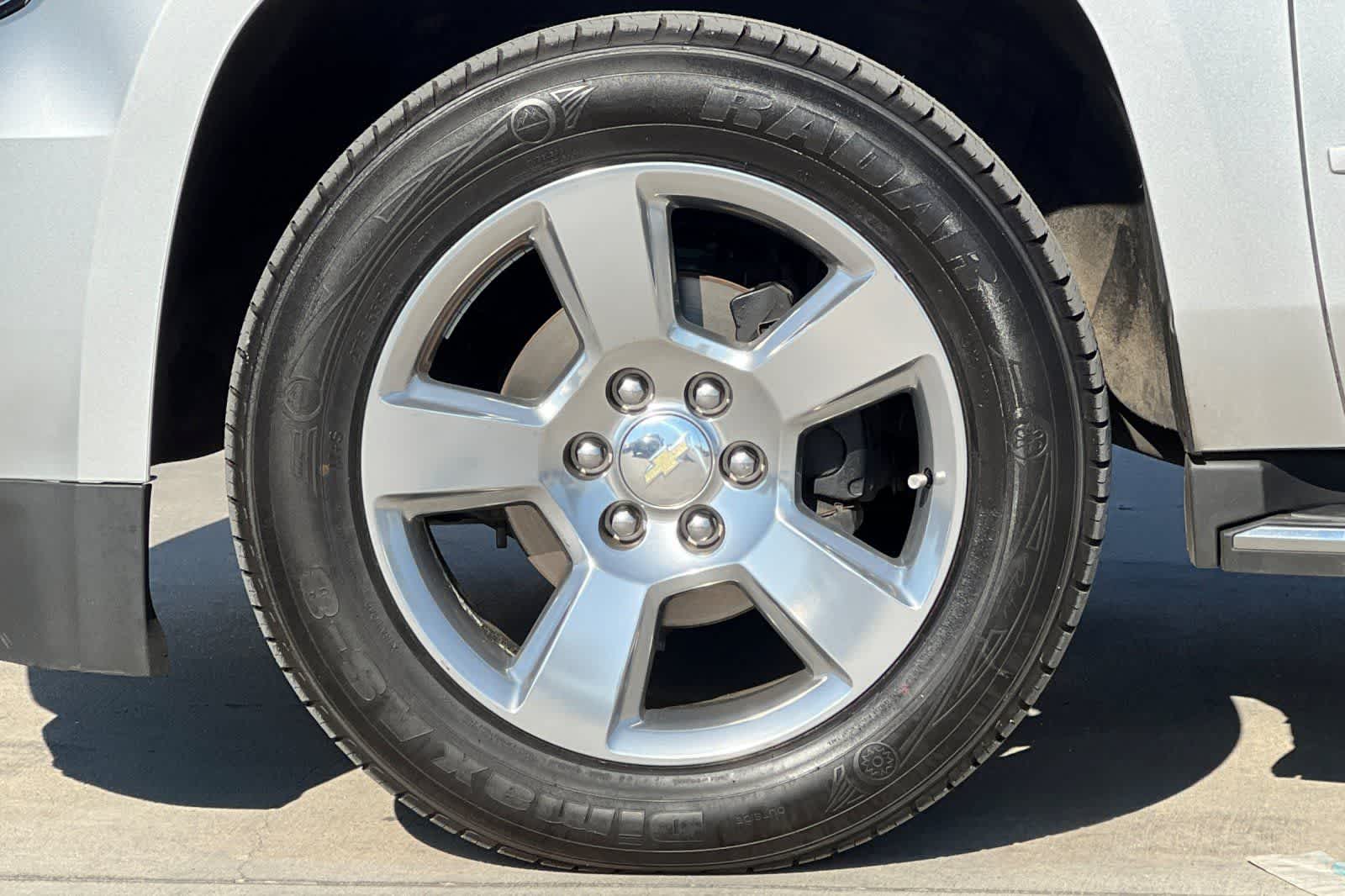 Thumbnail: 2020 Chevrolet Tahoe - 39