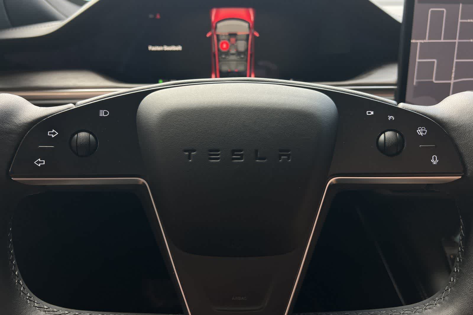 Thumbnail: 2022 Tesla Model S - 24