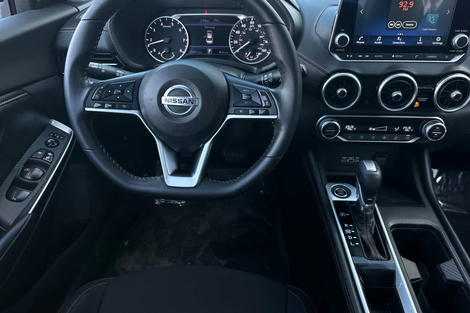 Thumbnail: 2022 Nissan Sentra - 15