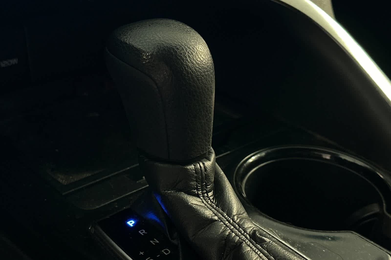 Thumbnail: 2019 Toyota Camry - 23