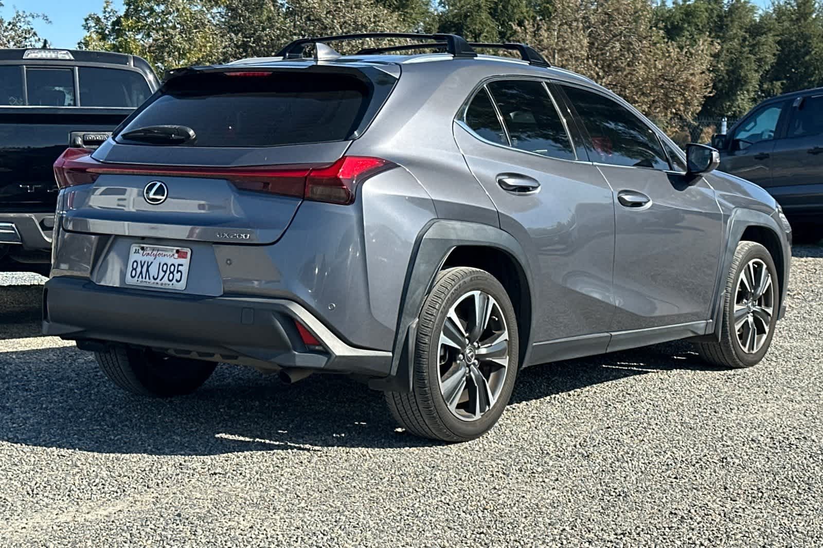 Thumbnail: 2021 Lexus UX - 3