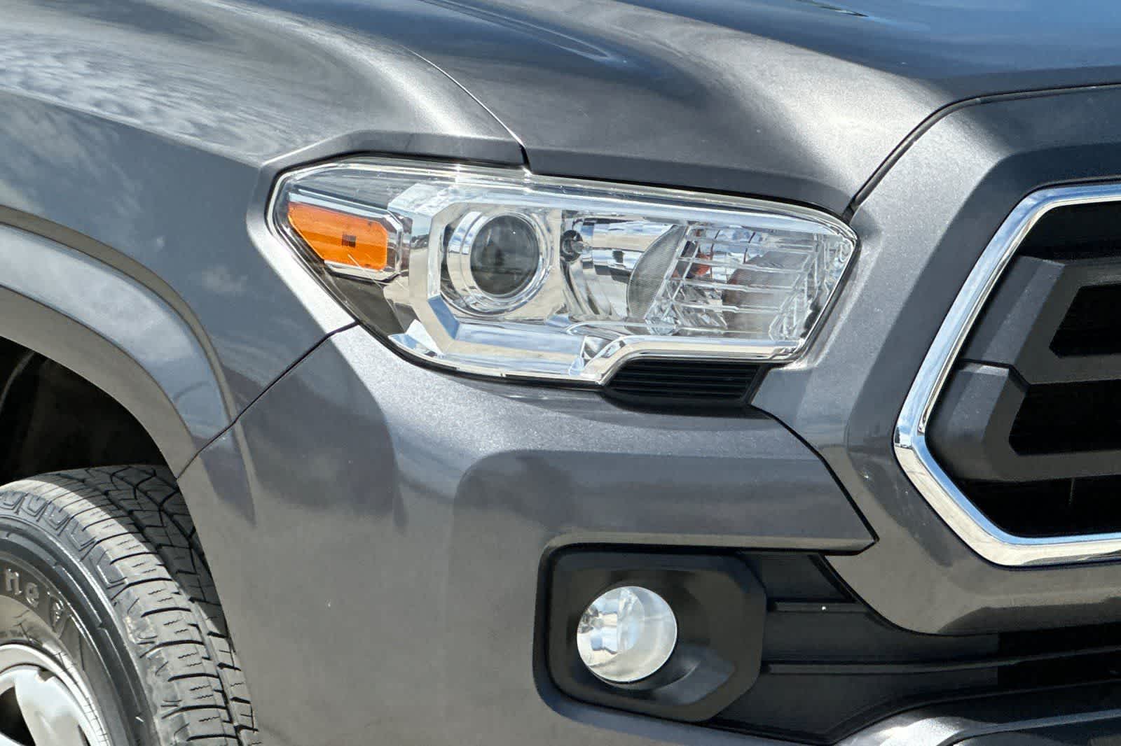 Thumbnail: 2021 Toyota Tacoma - 31
