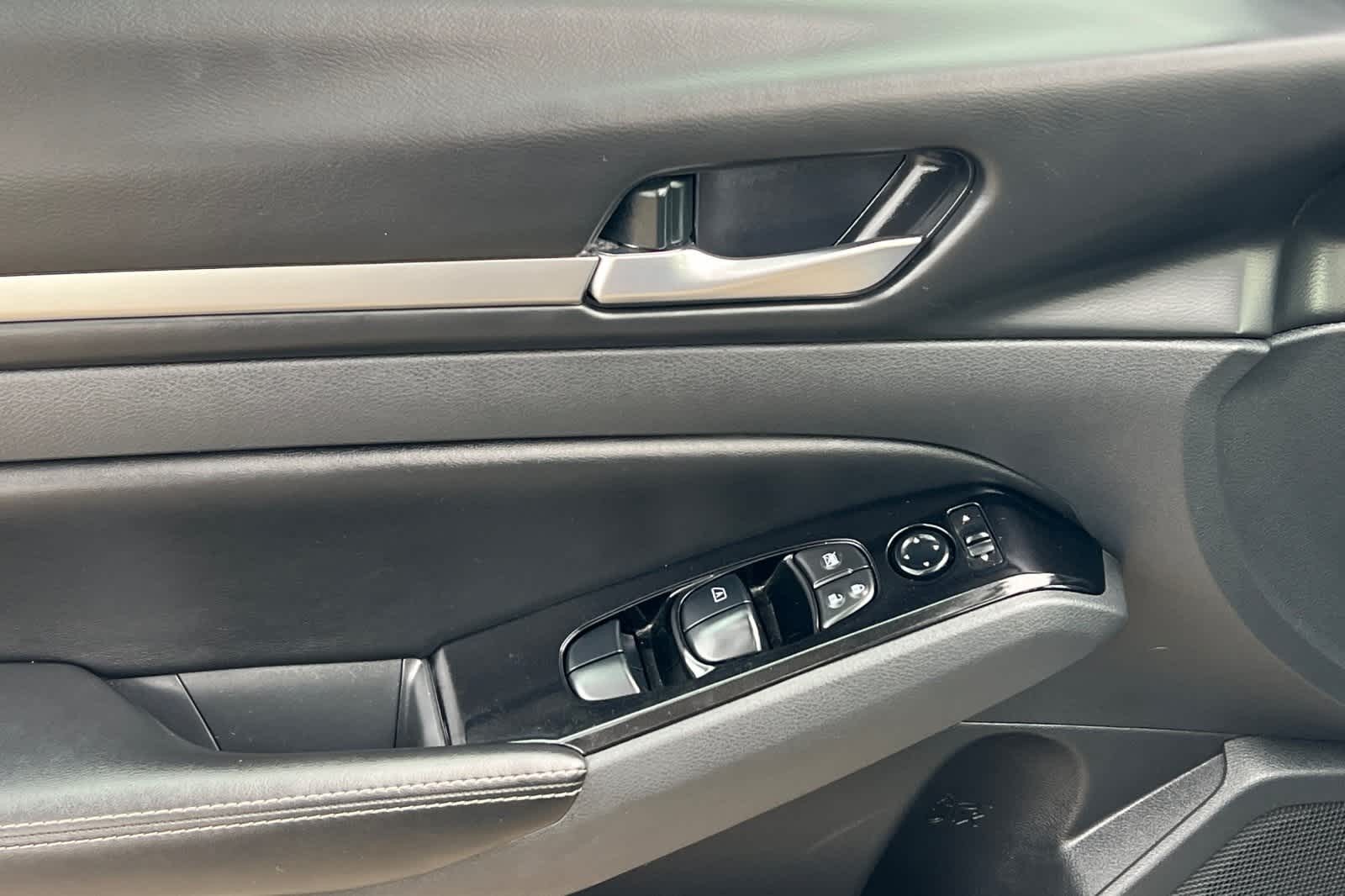 Thumbnail: 2023 Nissan Altima - 13