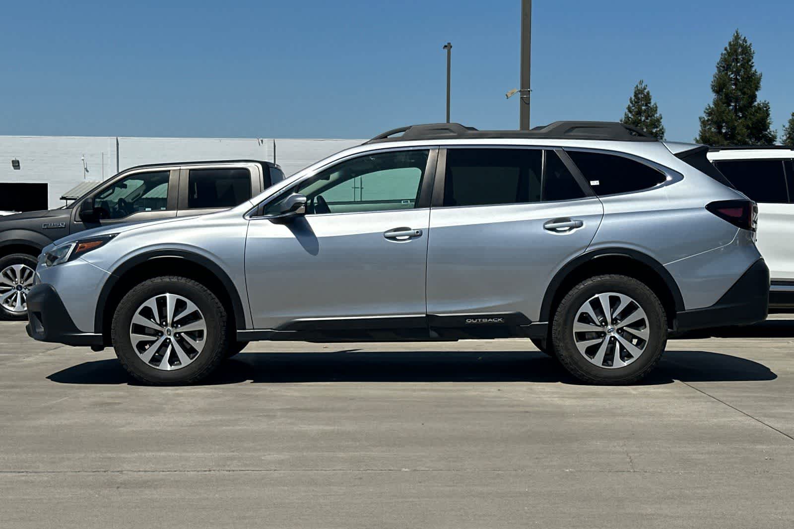 Thumbnail: 2020 Subaru Outback - 6
