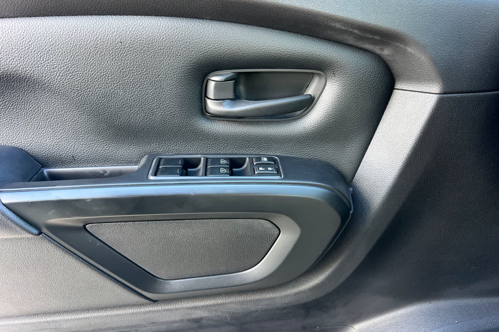 Thumbnail: 2021 Nissan Titan - 15