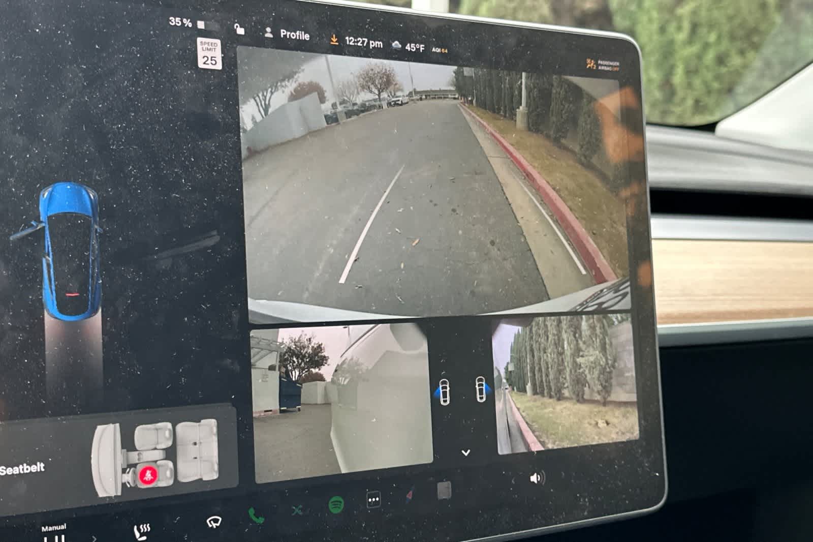 Thumbnail: 2022 Tesla Model Y - 24