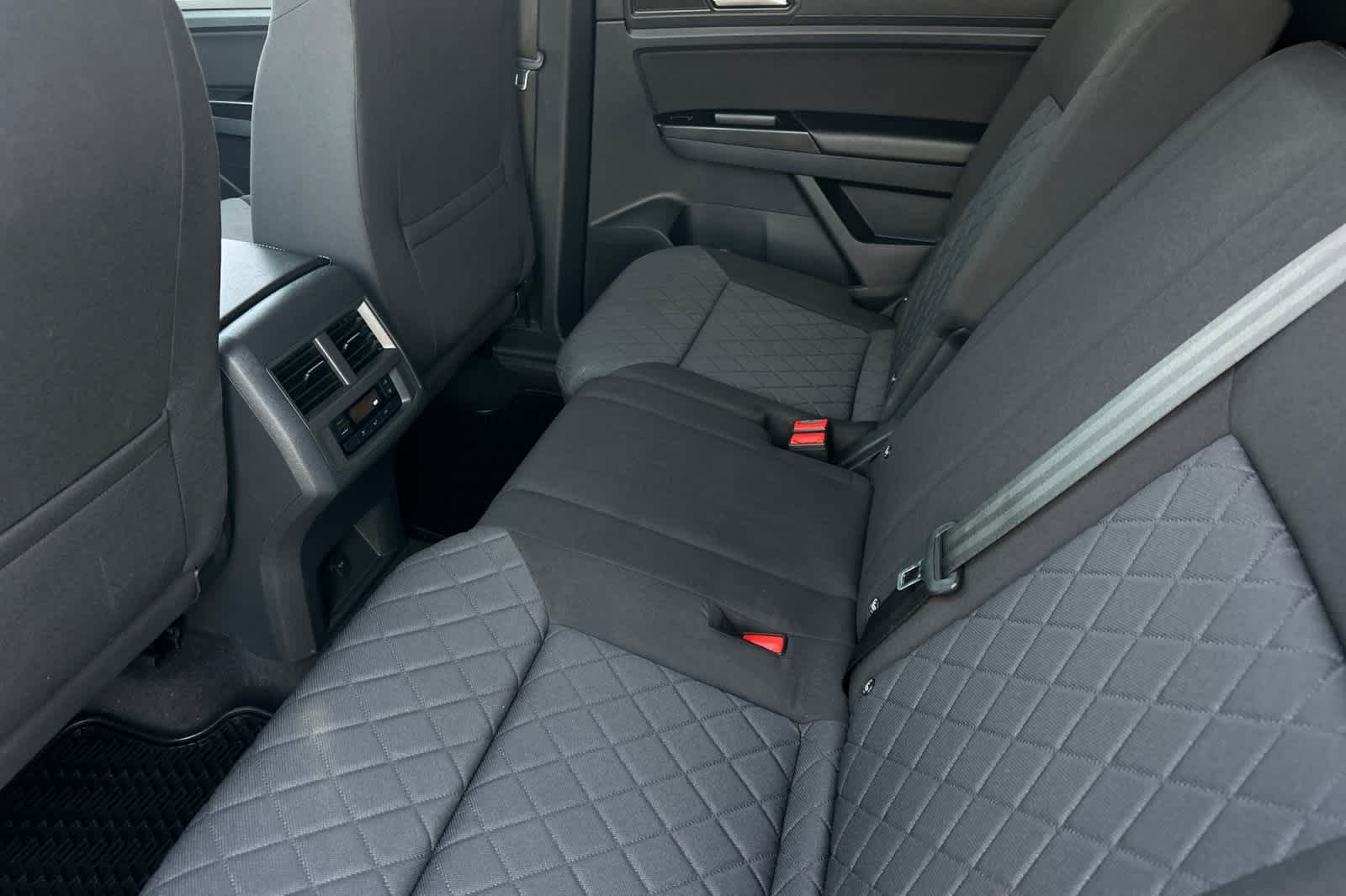 Thumbnail: 2021 Volkswagen Atlas - 5