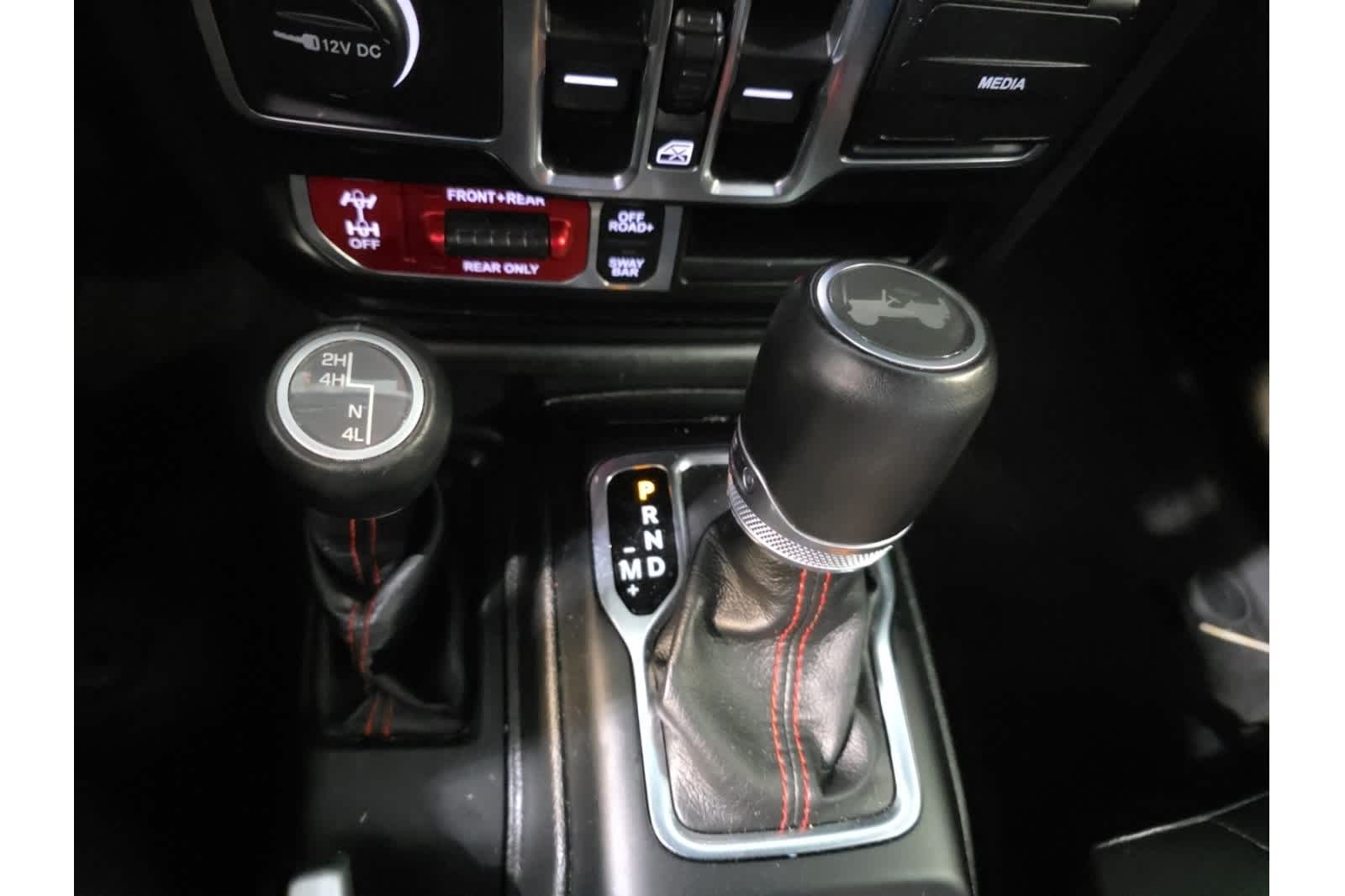 Thumbnail: 2022 Jeep Wrangler - 24