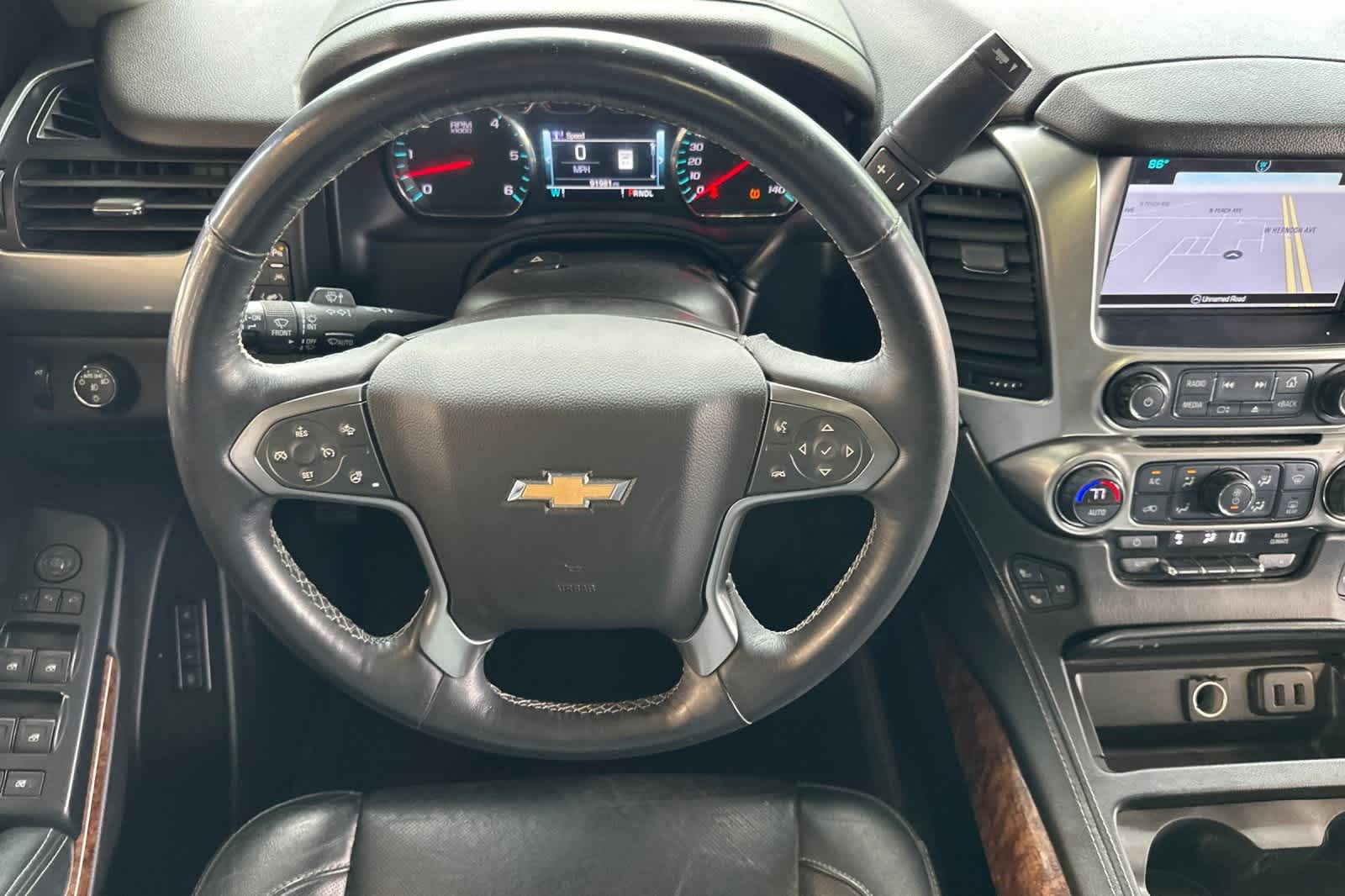 Thumbnail: 2017 Chevrolet Suburban - 17