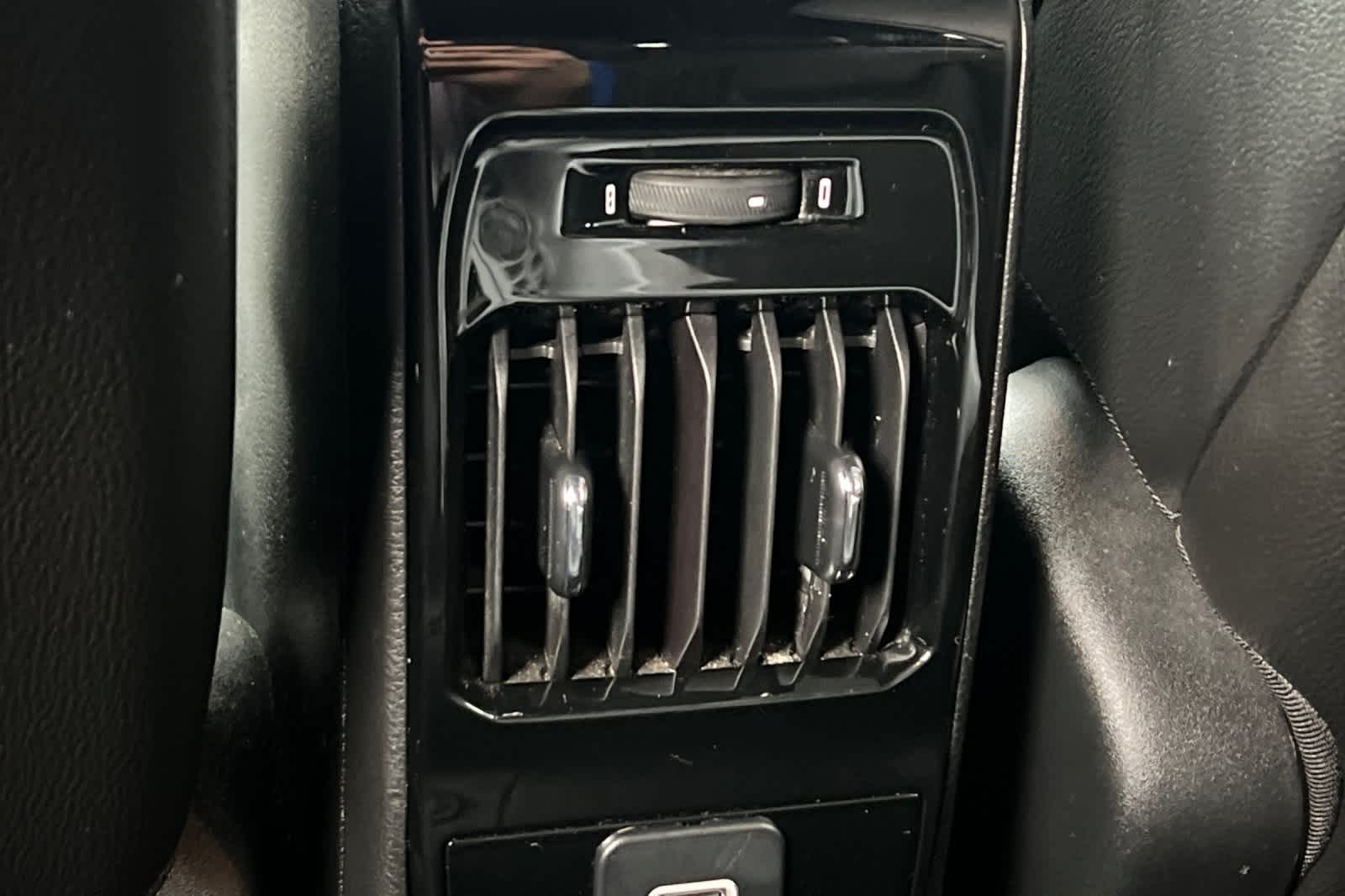 Thumbnail: 2023 Jeep Compass - 15