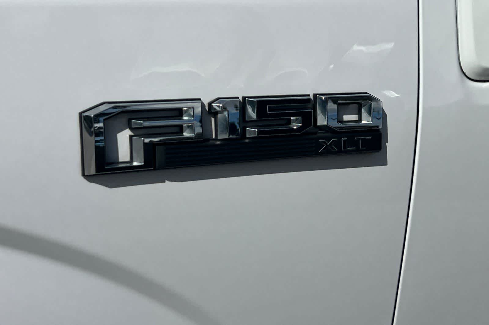 Thumbnail: 2017 Ford F-150 - 13