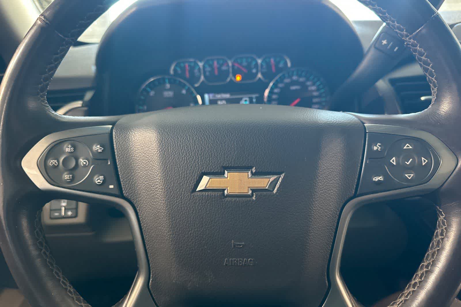 Thumbnail: 2015 Chevrolet Suburban - 27