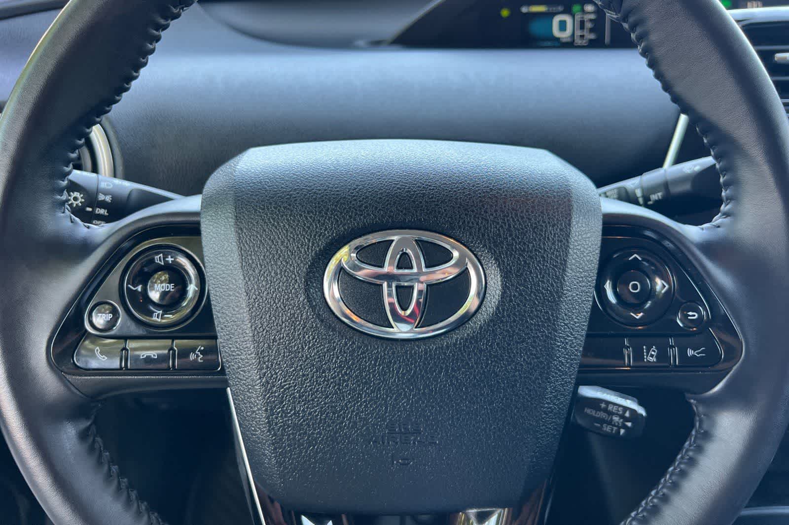 Thumbnail: 2022 Toyota Prius Prime - 28