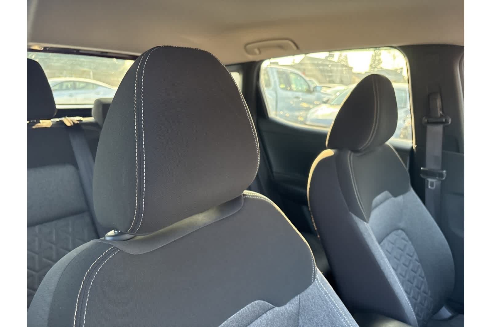 Thumbnail: 2025 Nissan Kicks - 21