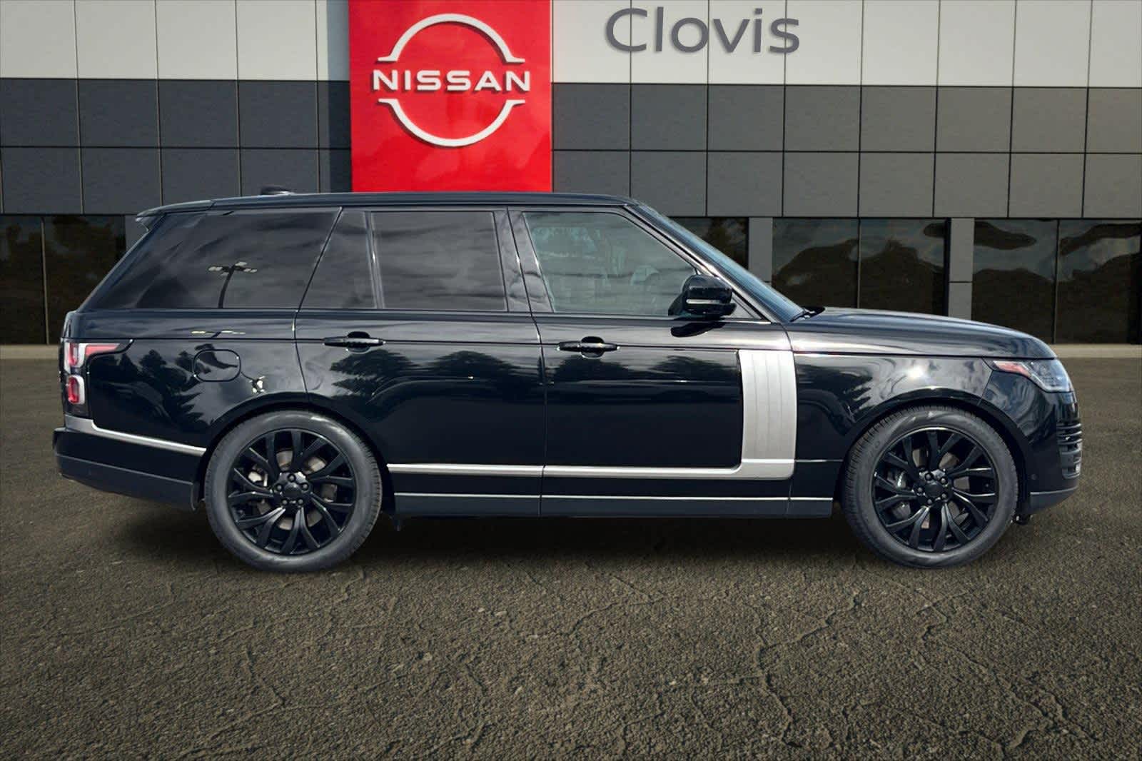 Thumbnail: 2021 Land Rover Range Rover - 9