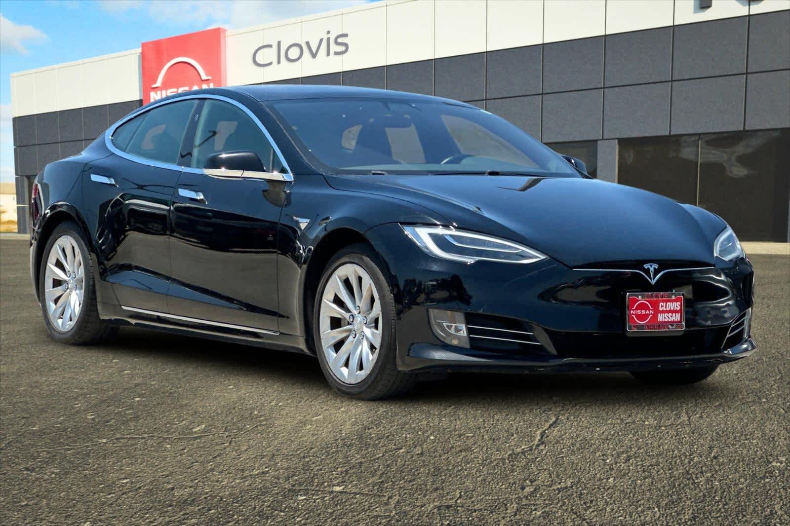 Thumbnail: 2018 Tesla Model S - 10