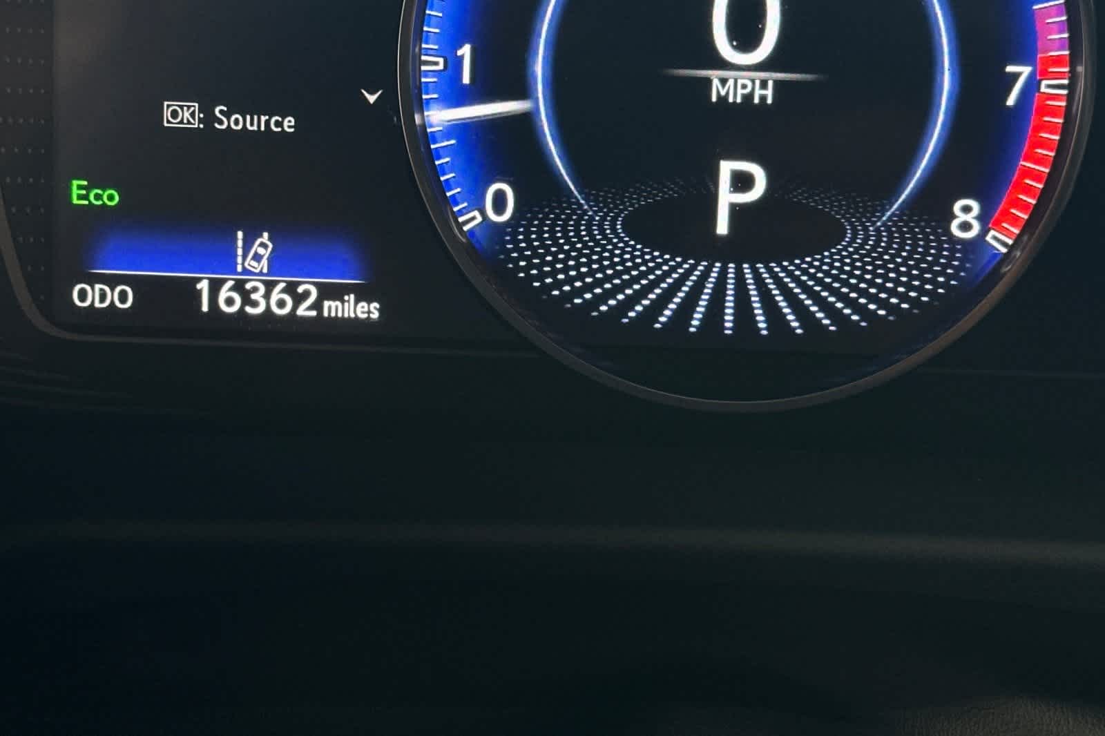 Thumbnail: 2019 Lexus ES - 28