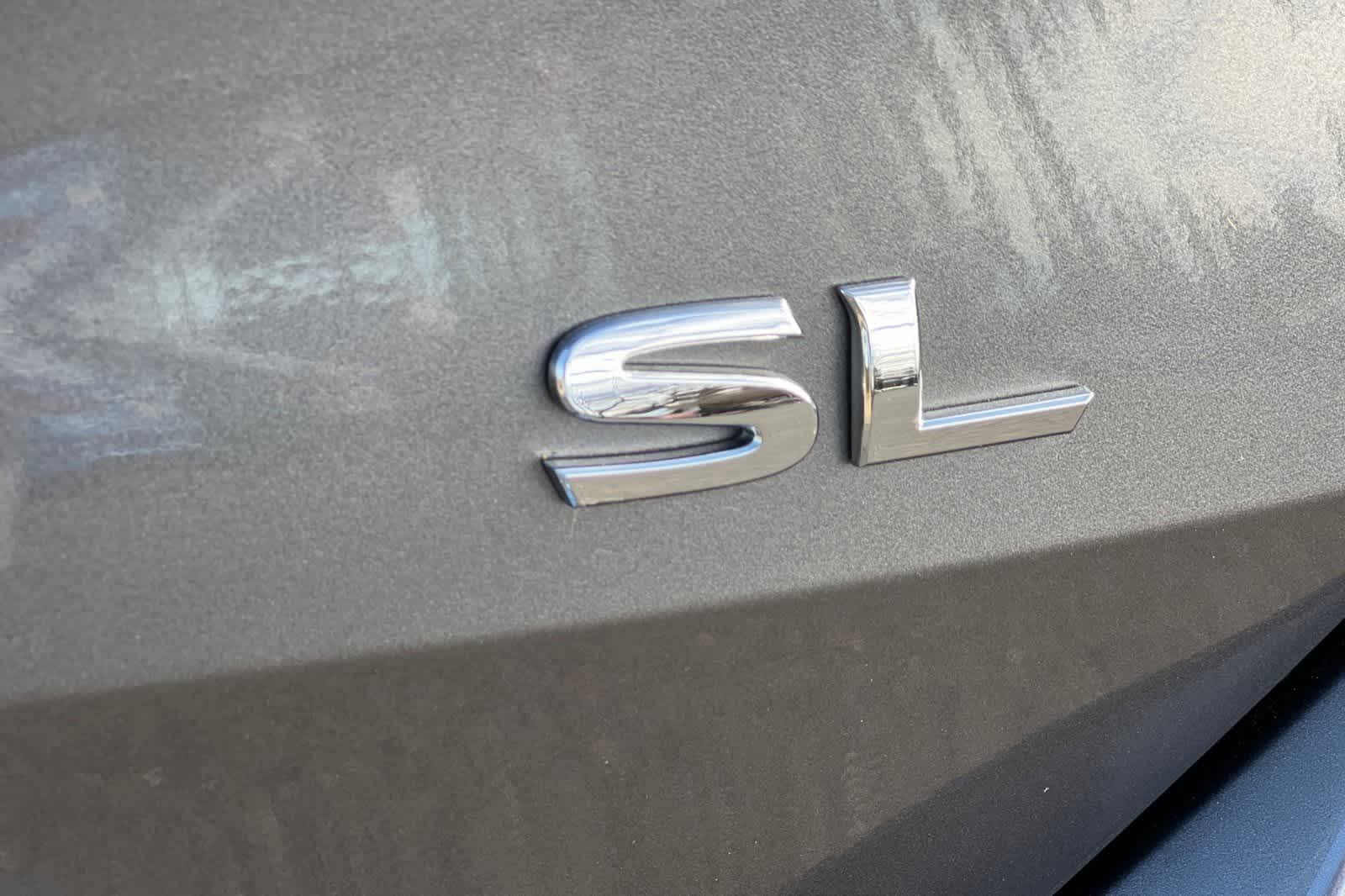 Thumbnail: 2019 Nissan Rogue - 17