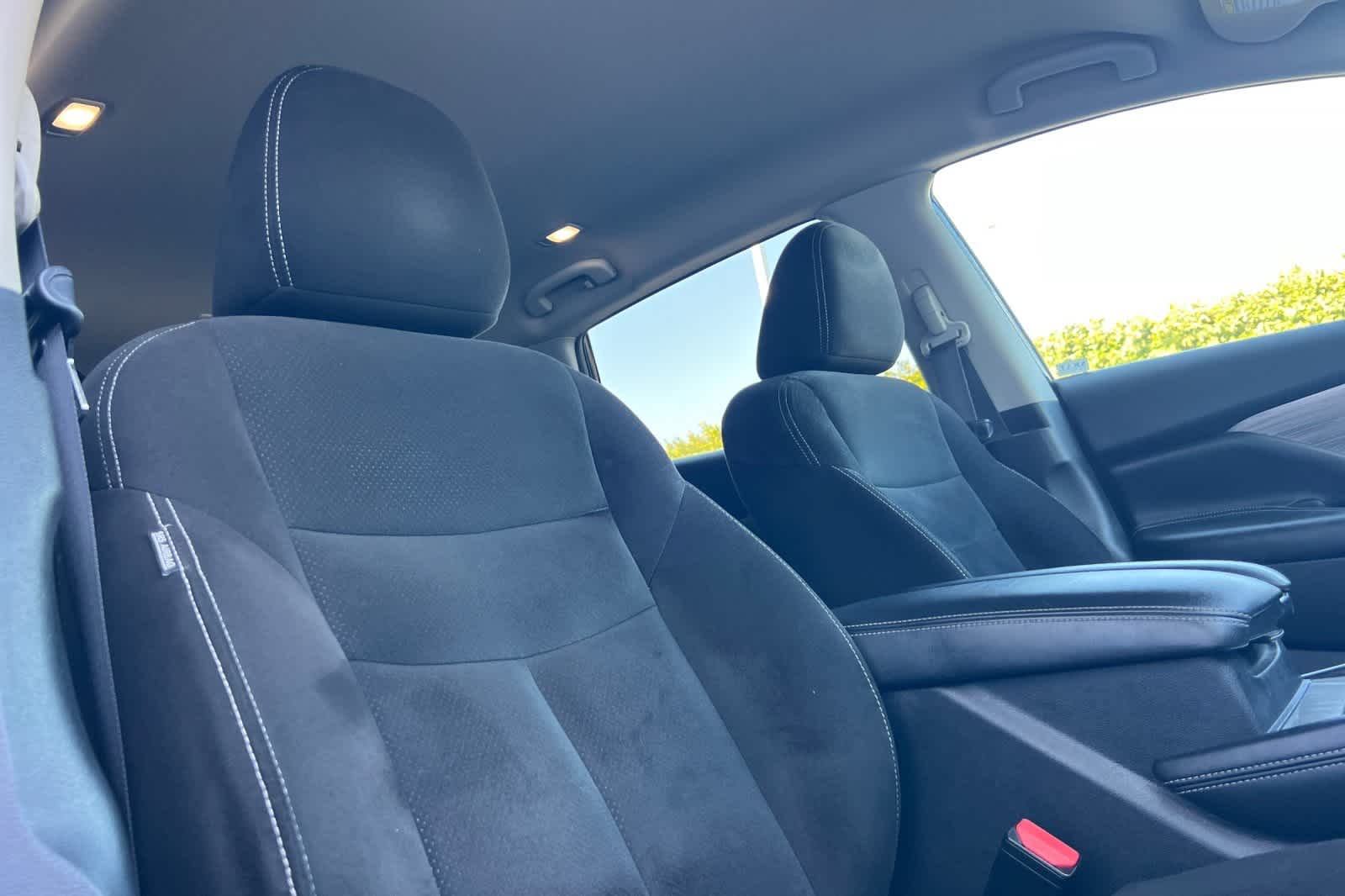 Thumbnail: 2015 Nissan Murano - 20