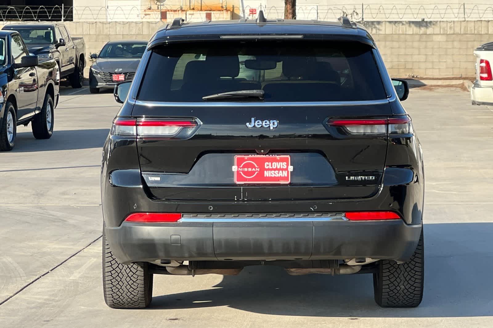 Thumbnail: 2021 Jeep Grand Cherokee L - 8