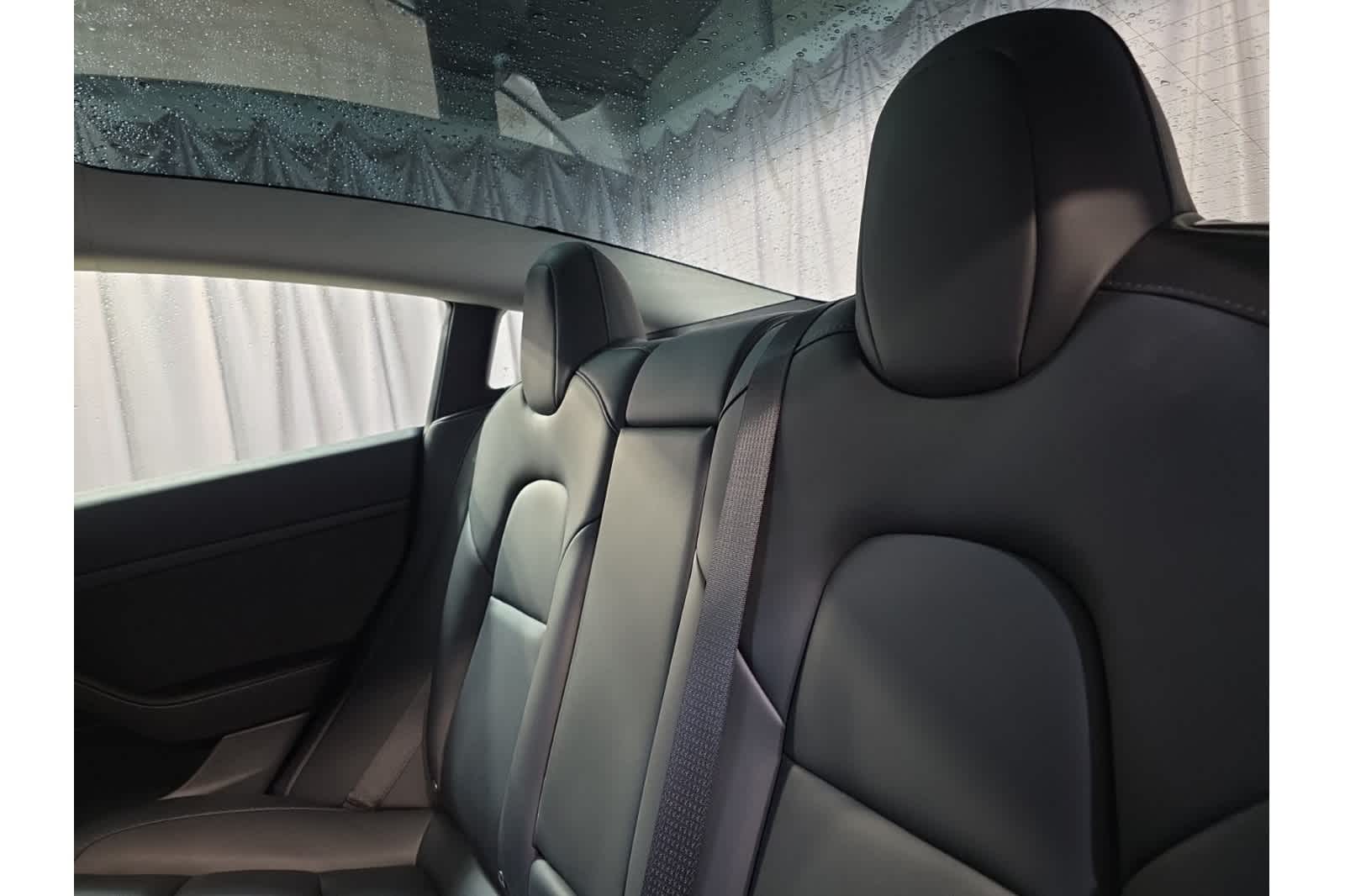 Thumbnail: 2023 Tesla Model 3 - 11