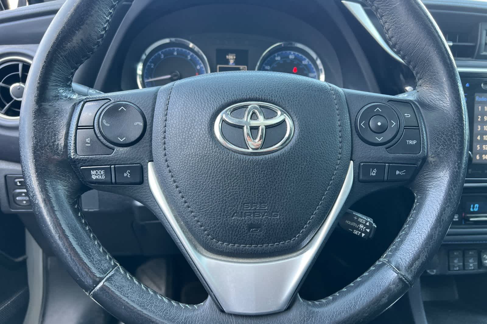 Thumbnail: 2017 Toyota Corolla - 25