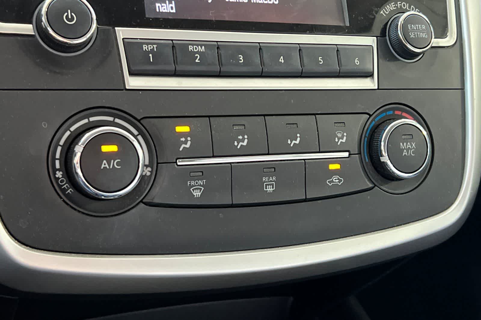 Thumbnail: 2018 Nissan Altima - 21