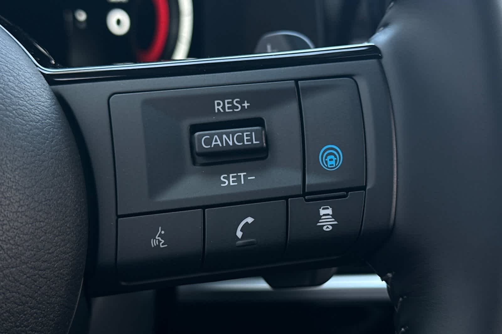 Thumbnail: 2025 Nissan Pathfinder - 30