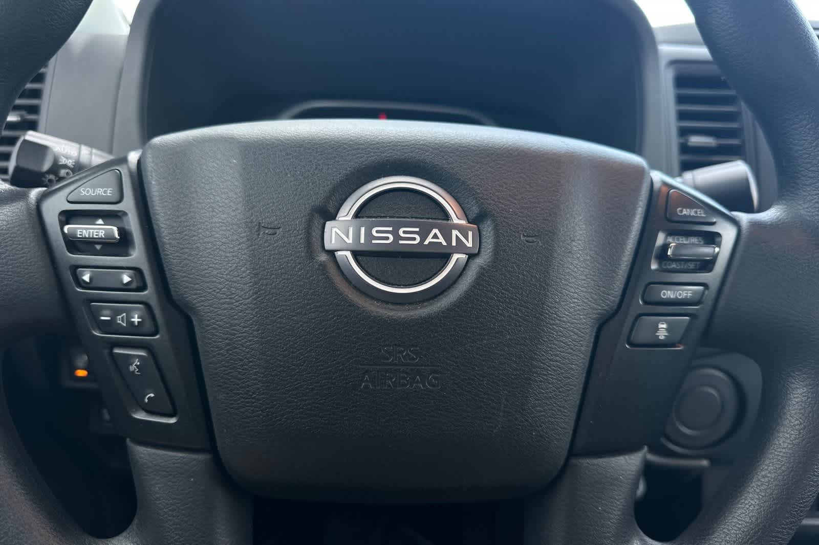 Thumbnail: 2022 Nissan Frontier - 24