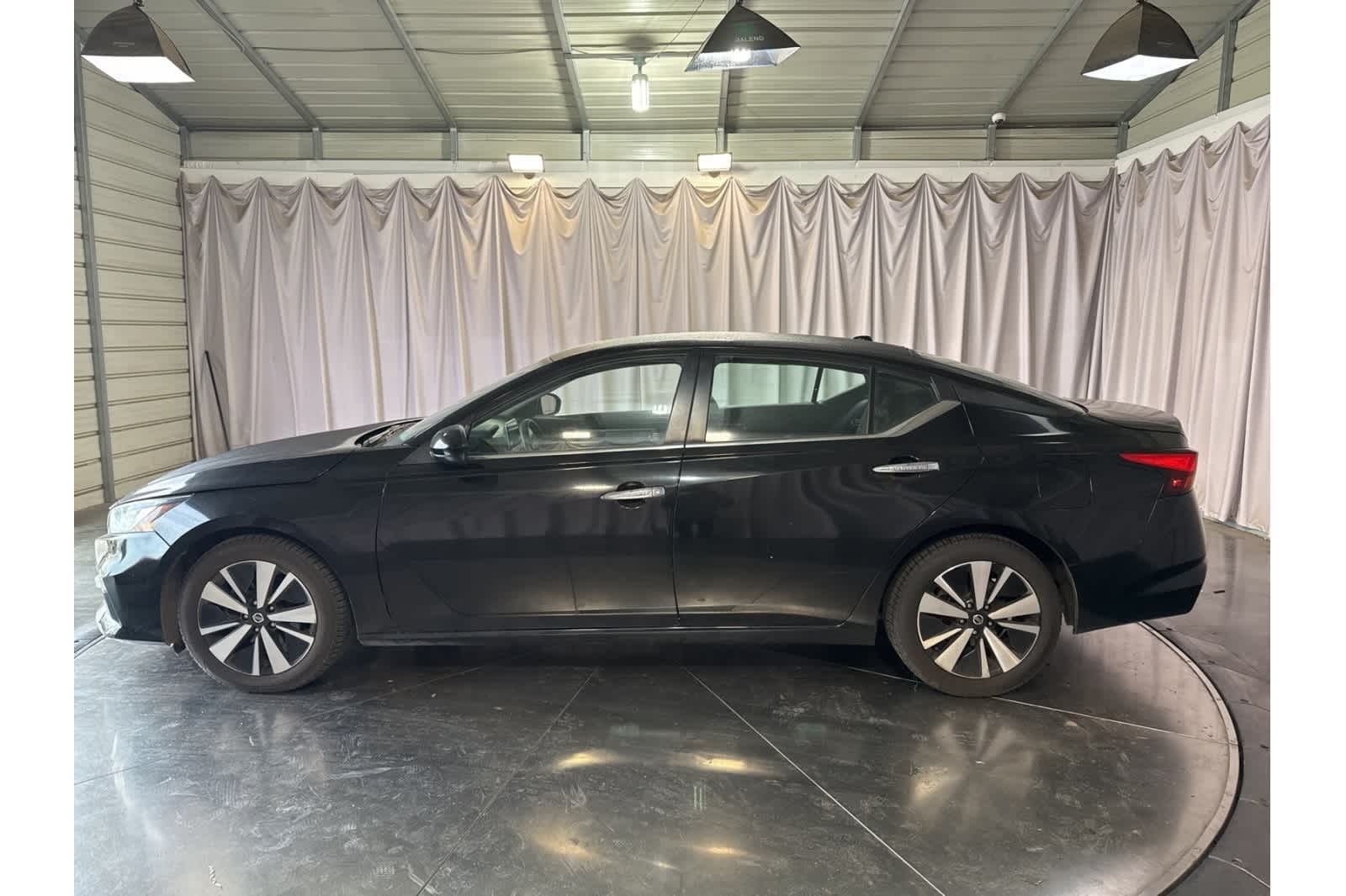 Thumbnail: 2022 Nissan Altima - 4