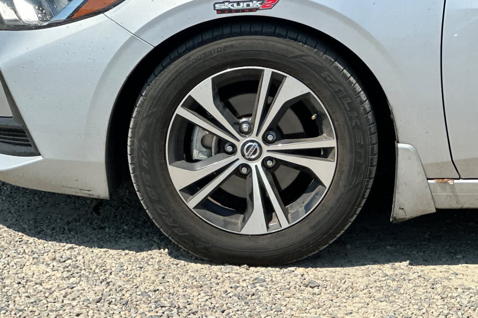 Thumbnail: 2020 Nissan Sentra - 12