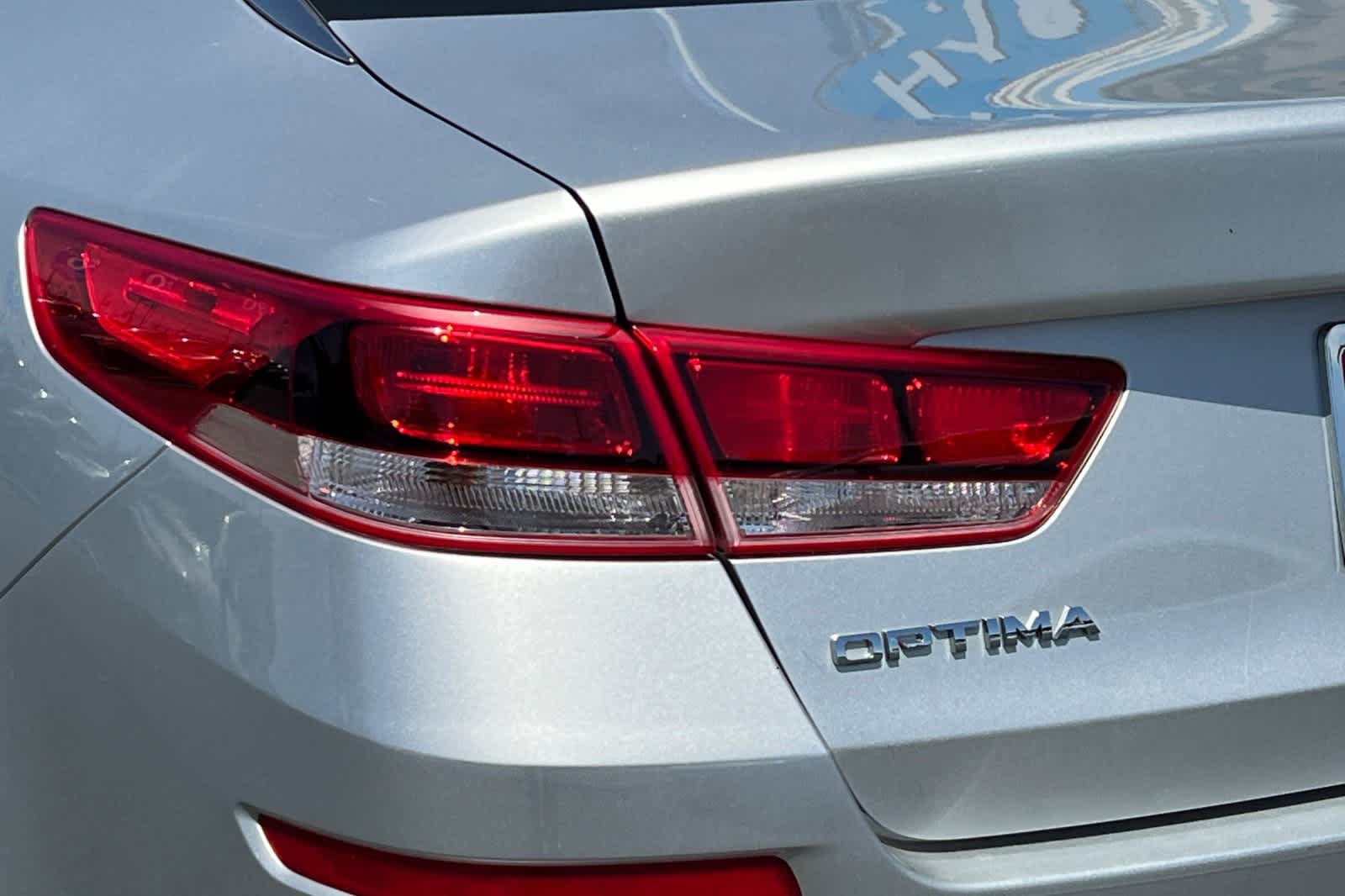 Thumbnail: 2019 Kia Optima - 13