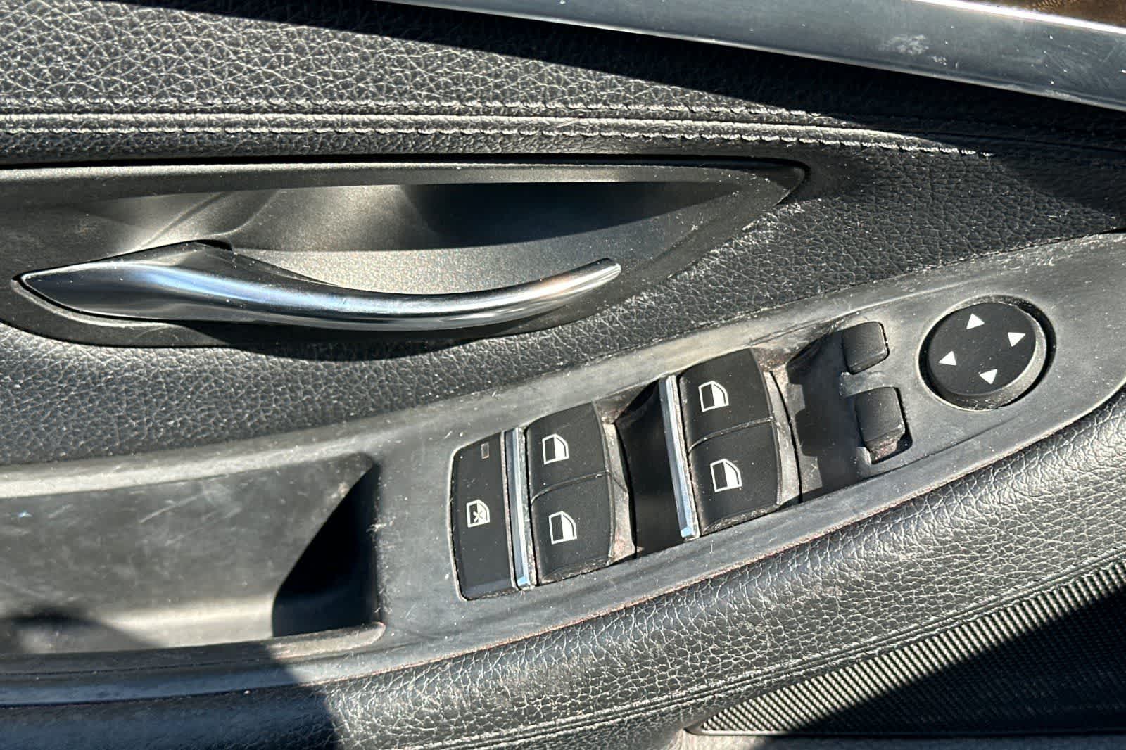 Thumbnail: 2015 BMW 5 Series - 15