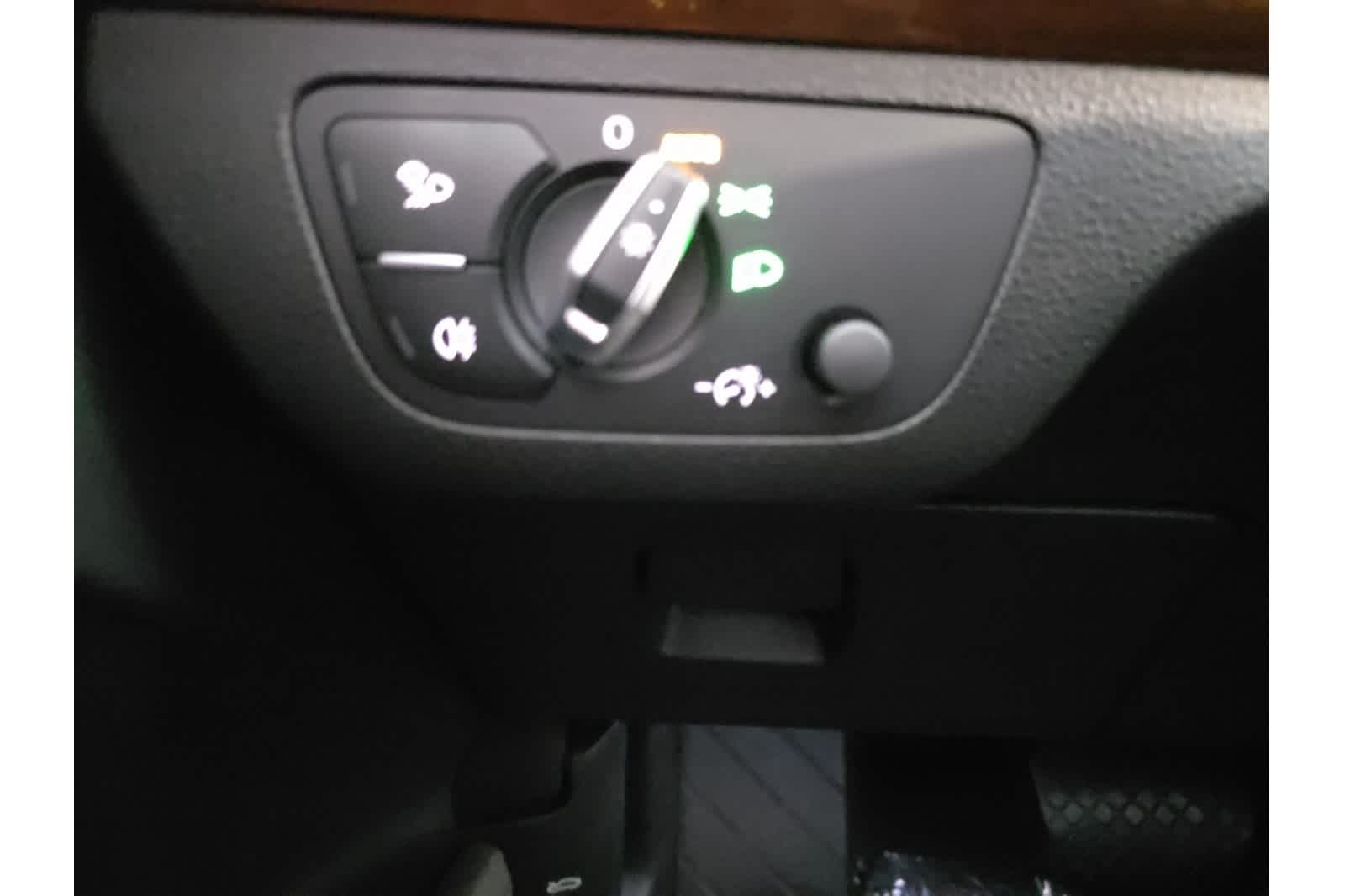 Thumbnail: 2023 Audi Q5 - 29