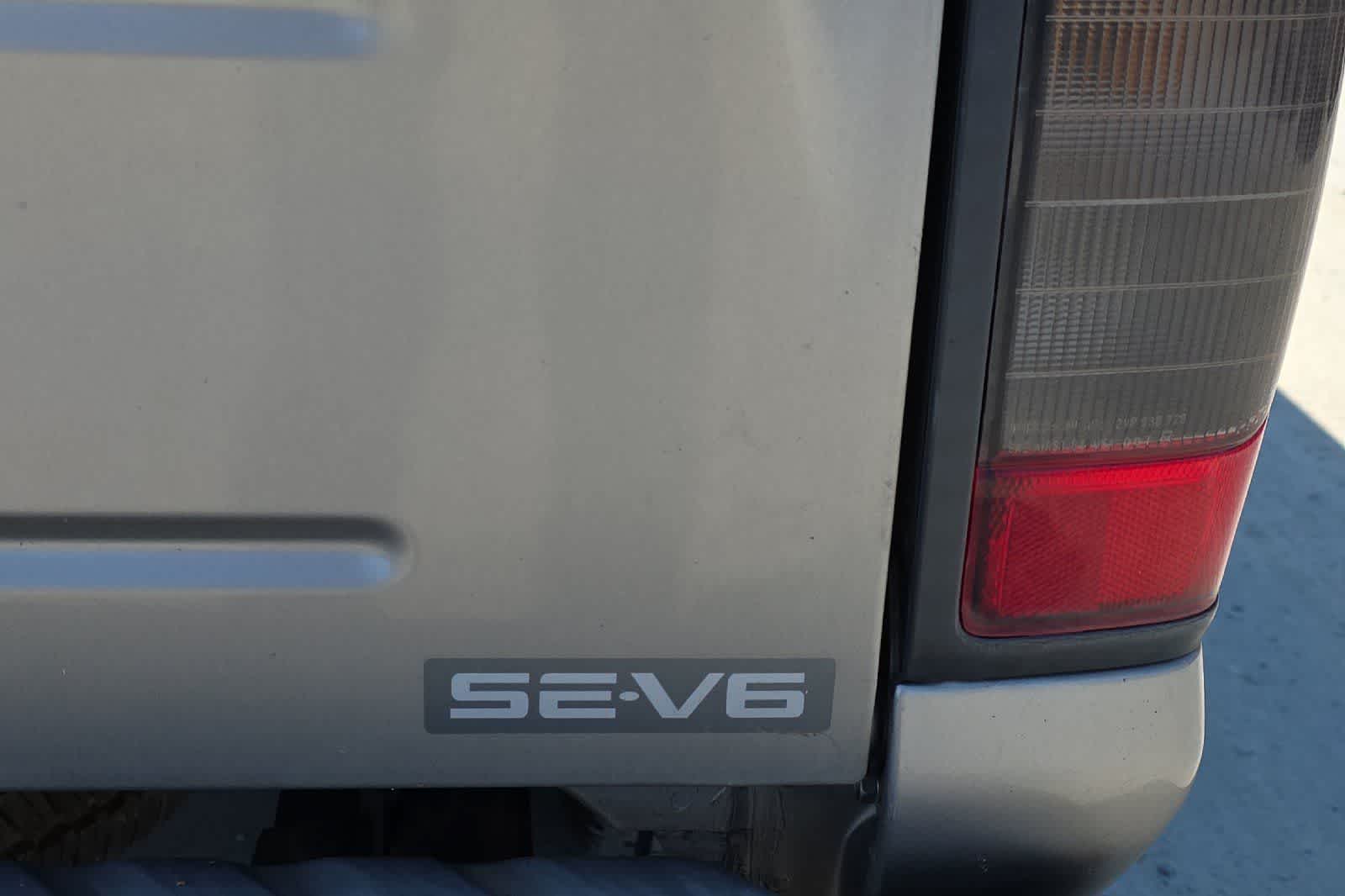 Thumbnail: 2002 Nissan Frontier - 13