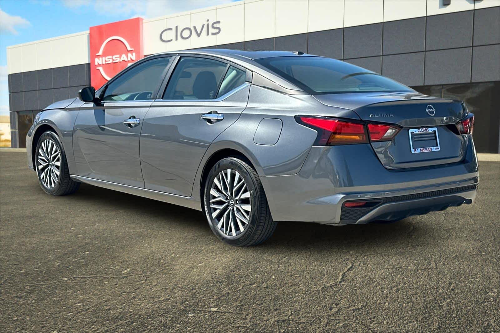 Thumbnail: 2025 Nissan Altima - 7